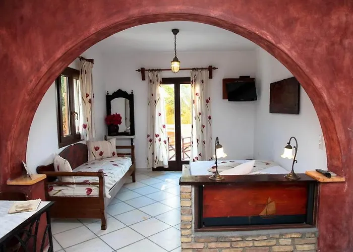 Danai Айя-Анна